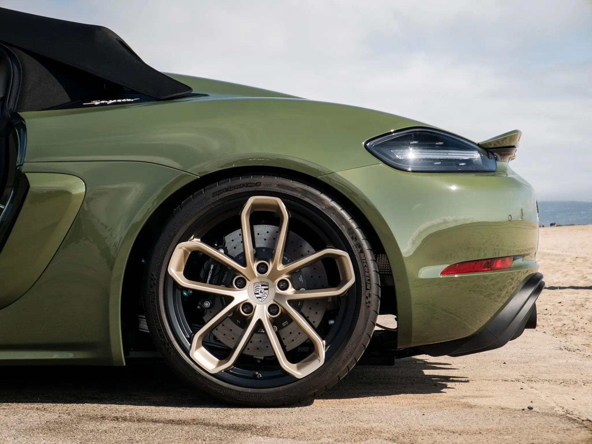 Special Wishes PTS Nato Olive 585-Mile 2022 Porsche 718 Spyder 6