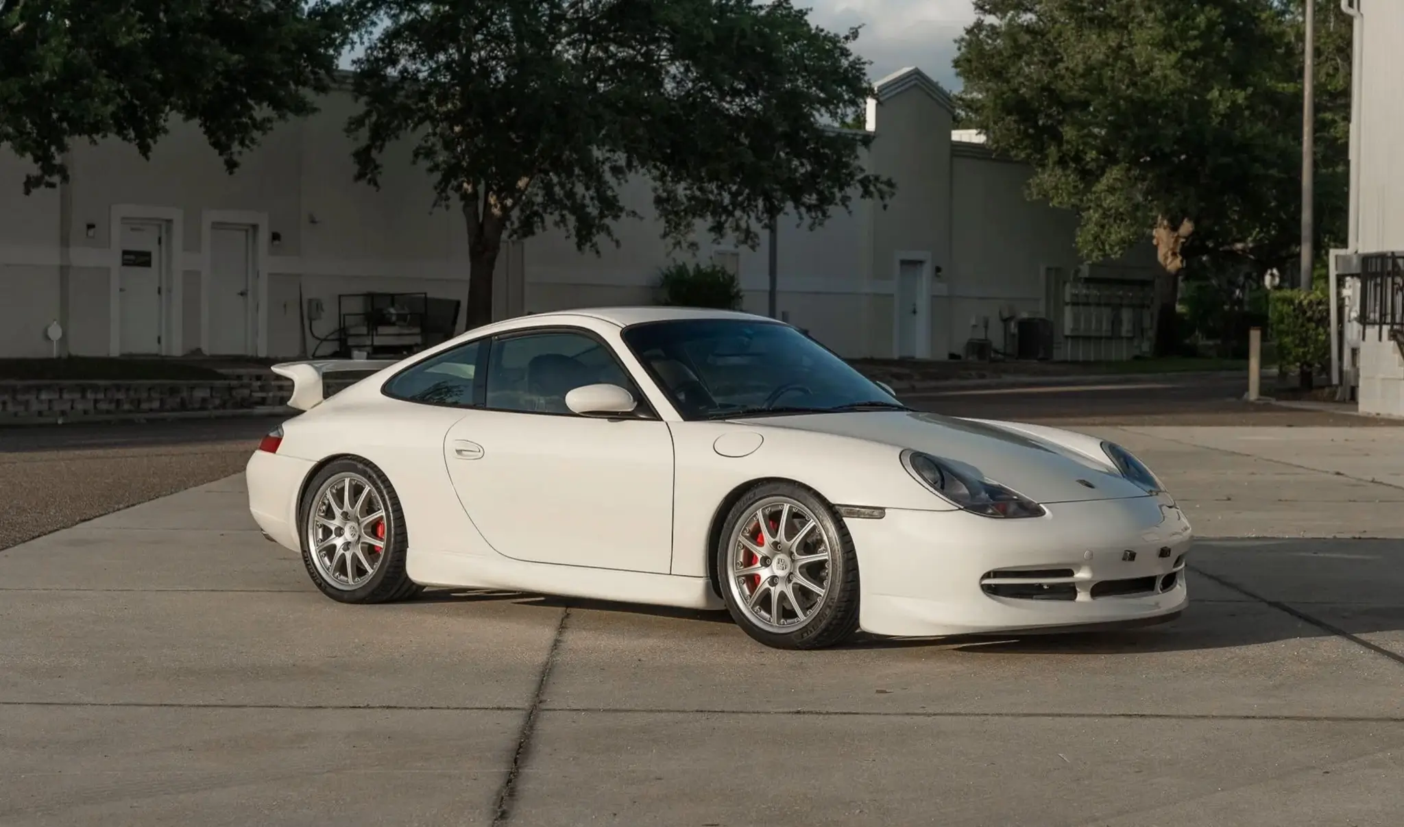 RoW 27k-Mile 2000 Porsche 996 GT3 | PCARMARKET