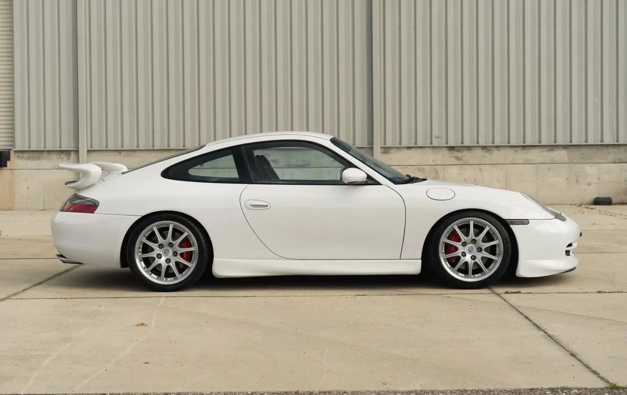 RoW 27k-Mile 2000 Porsche 996 GT3 | PCARMARKET