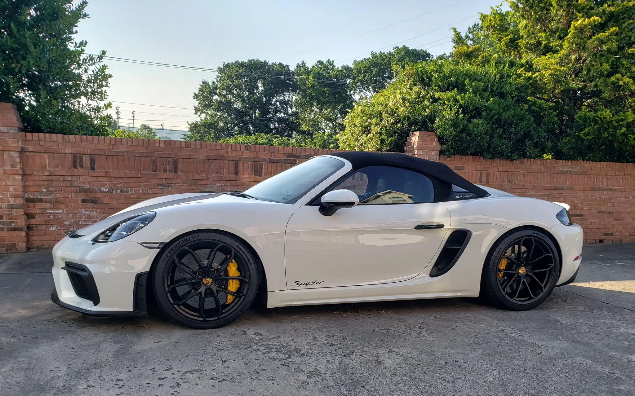 2k-Mile 2020 Porsche 718 Spyder 6-Speed w/ PCCB | PCARMARKET