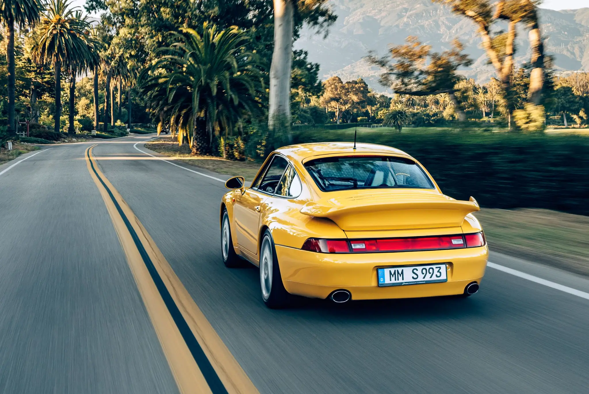 RoW 1996 Porsche 993 Carrera Coupe 6-Speed X51 X79 | PCARMARKET