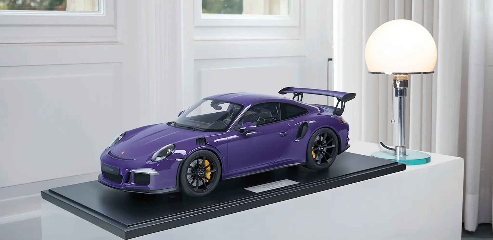 MarketPlace: 2016 Minichamps Porsche 911 991.1 GT3RS Ultraviolet 1