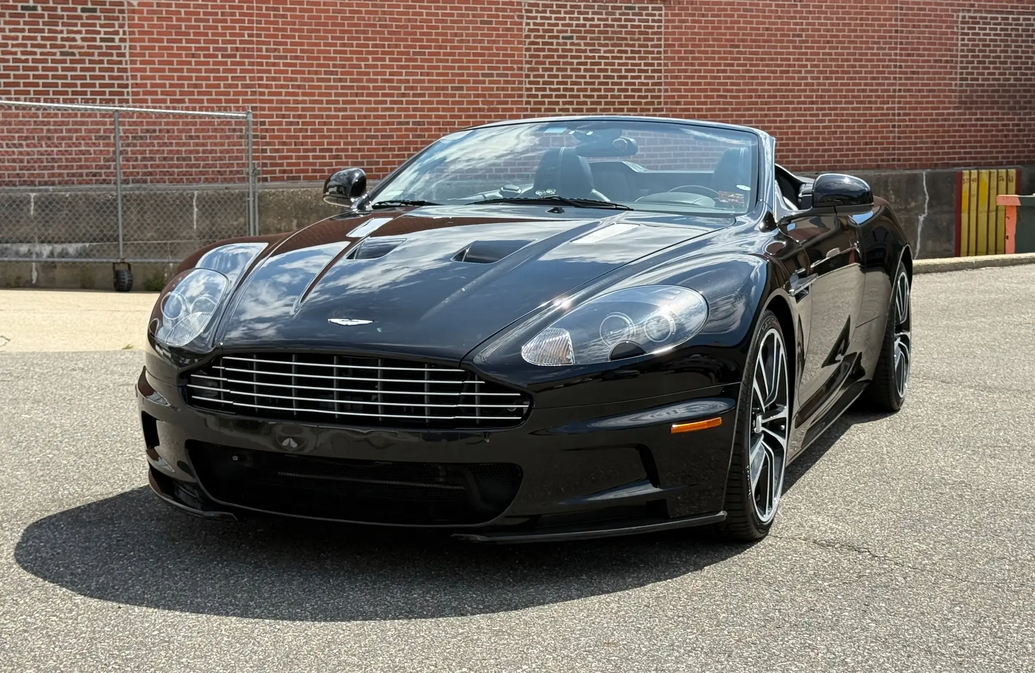 2011 Aston Martin DBS V12 Volante