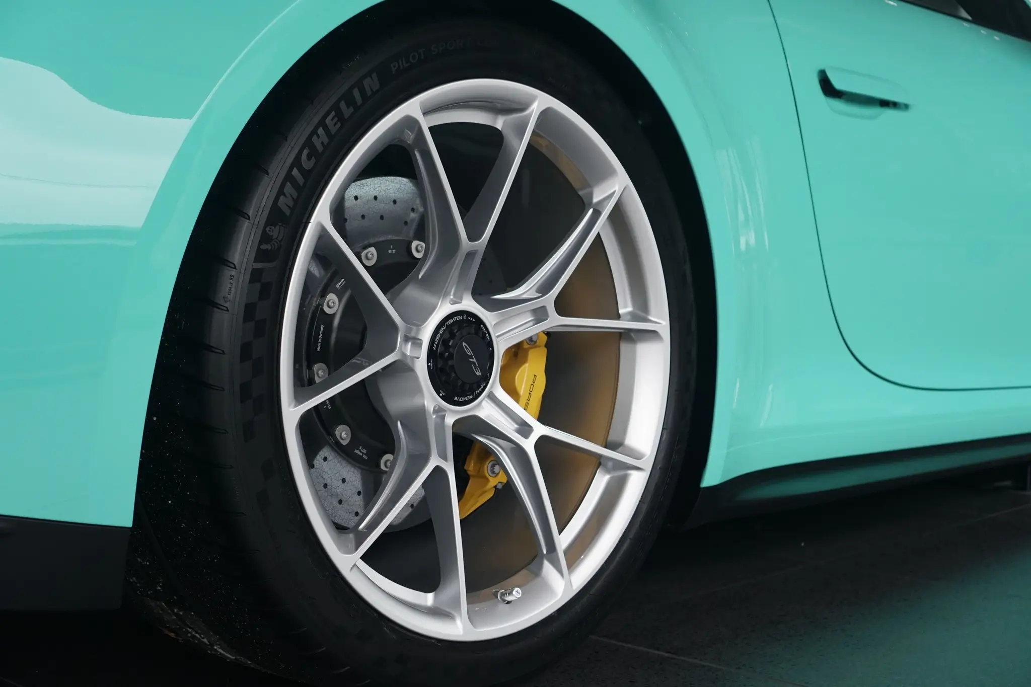 2024 Porsche 911 GT3 | PCARMARKET