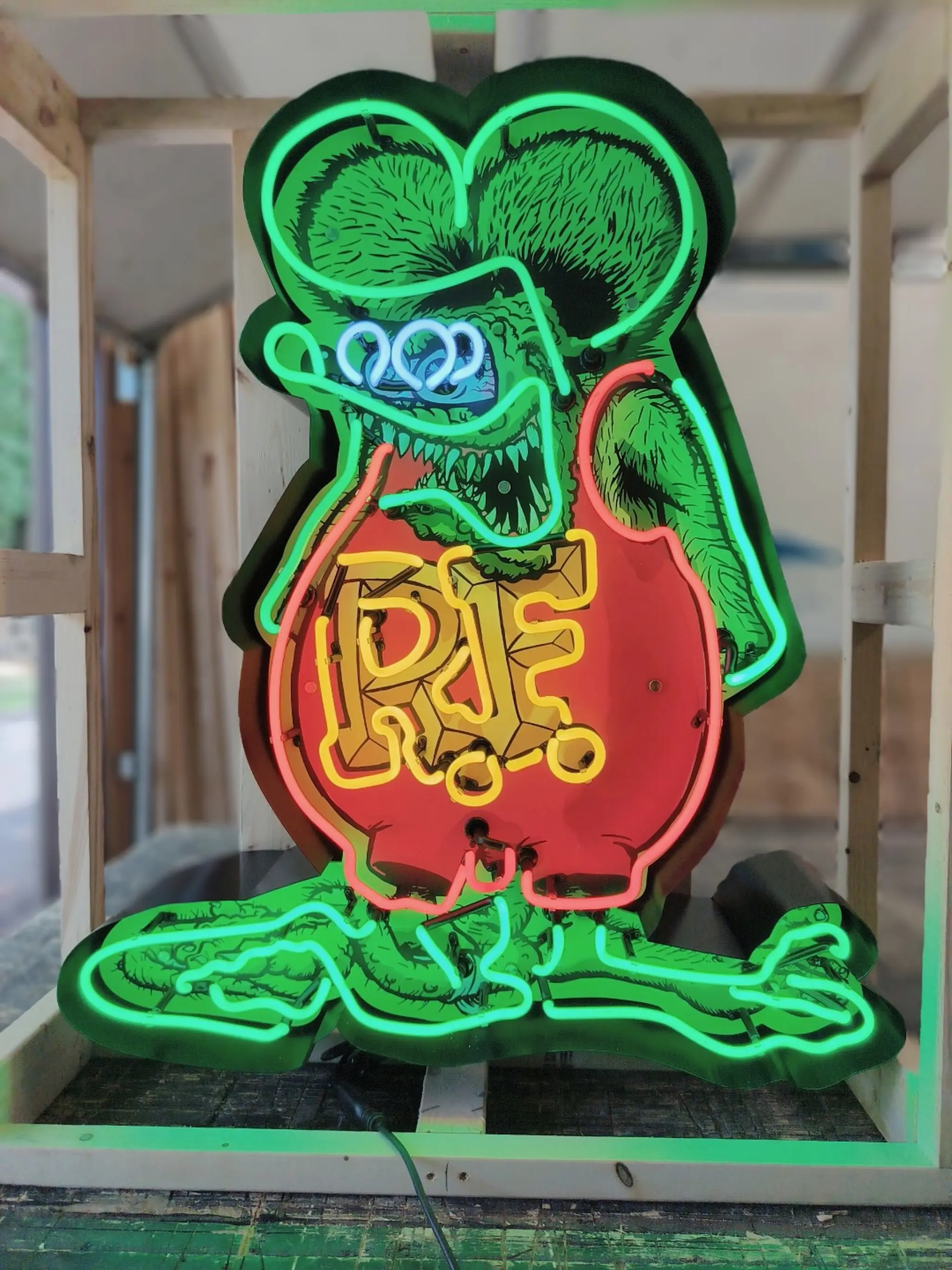 MarketPlace: Rat Fink Neon Sign | PCARMARKET