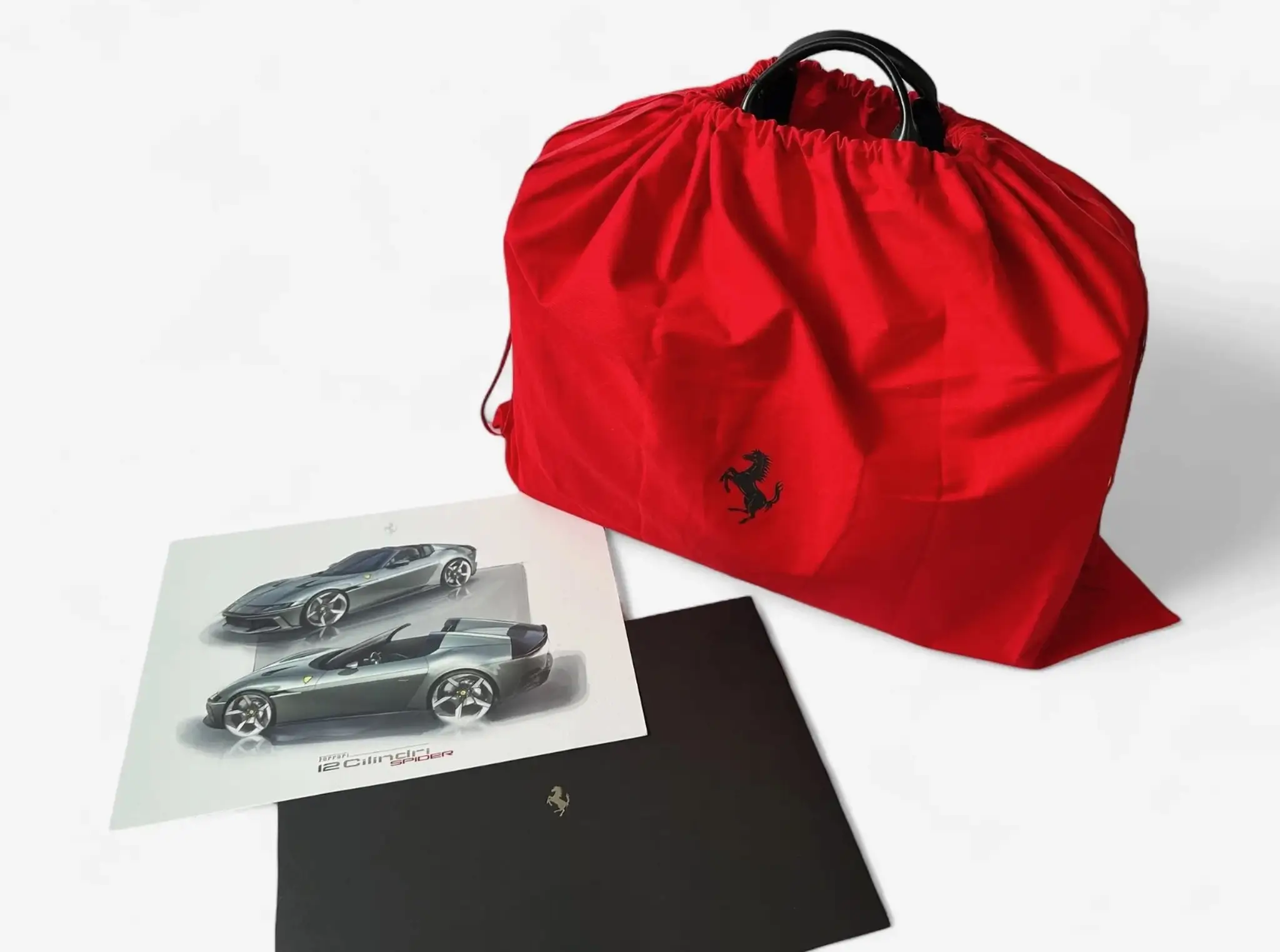 Ferrari 12 Cilindri Leather Owners Edition Duffle Bag | PCARMARKET