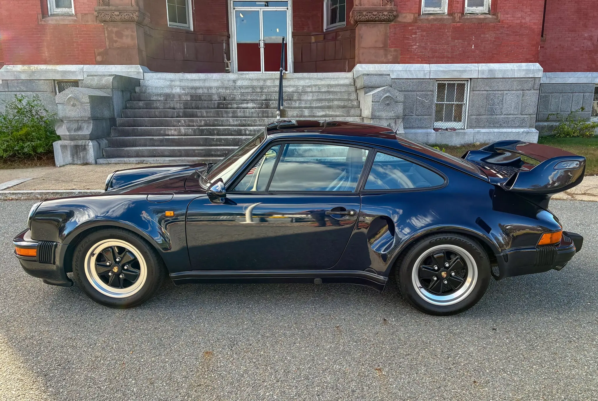 MarketPlace: PTS Dark Blue 49k-Mile RoW 1982 Porsche 911SC Coupe