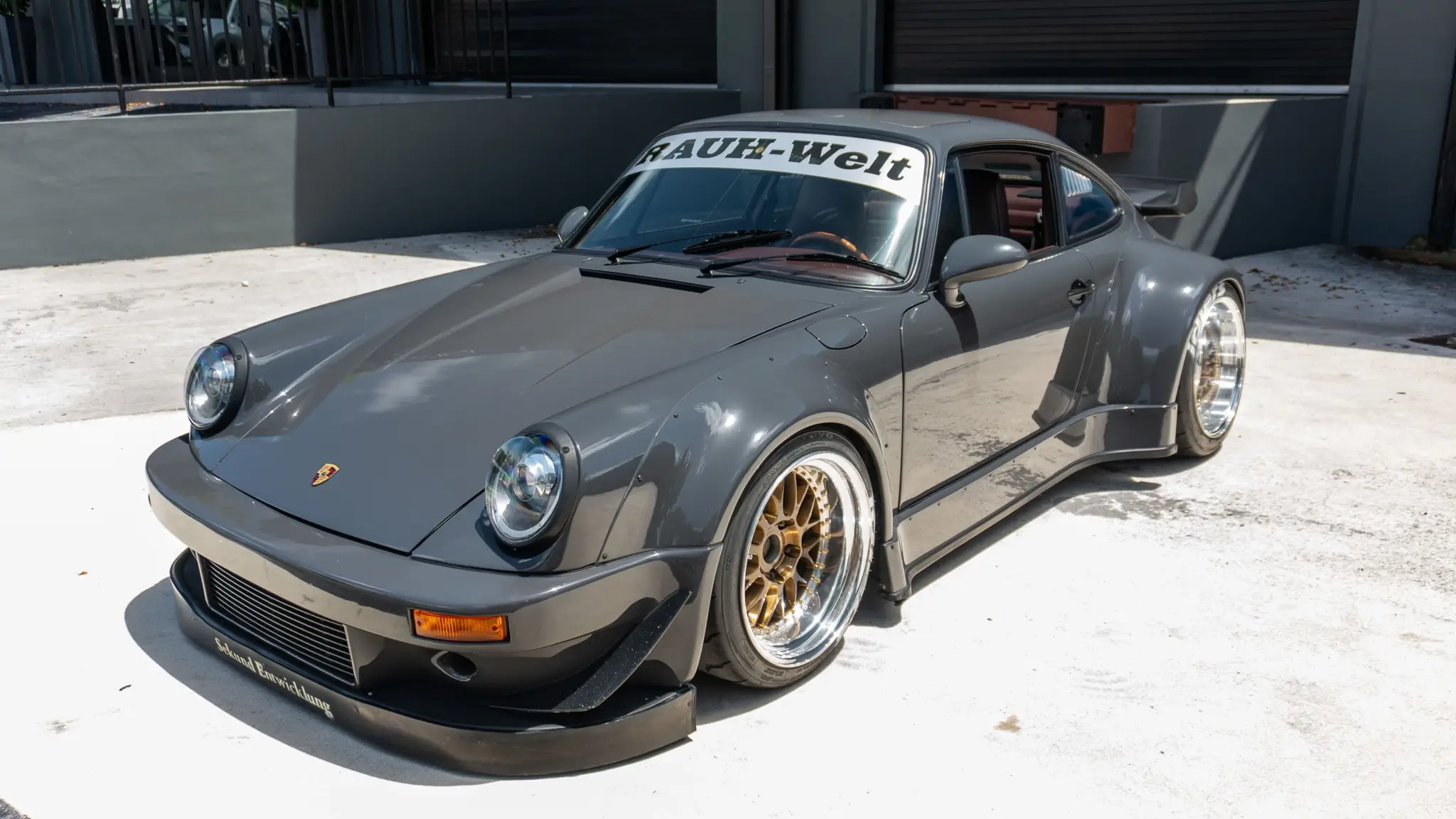 Twin-Turbo 1988 Porsche 911 Carrera Coupe RWB Widebody | PCARMARKET