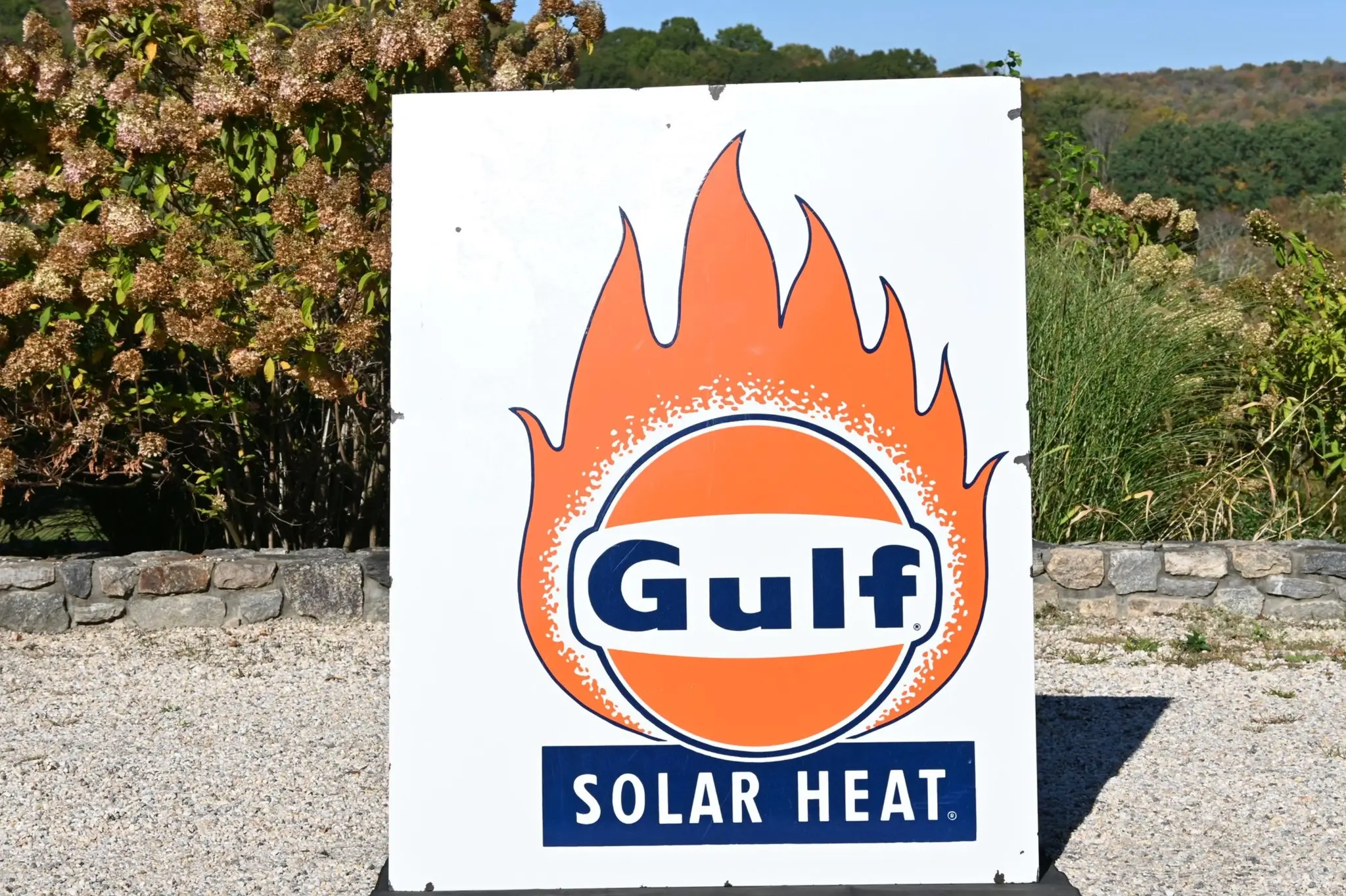 Gulf サイン付き　クッション MarketPlace: No Reserve 1960's Gulf Solar Heat Porcelain Sign