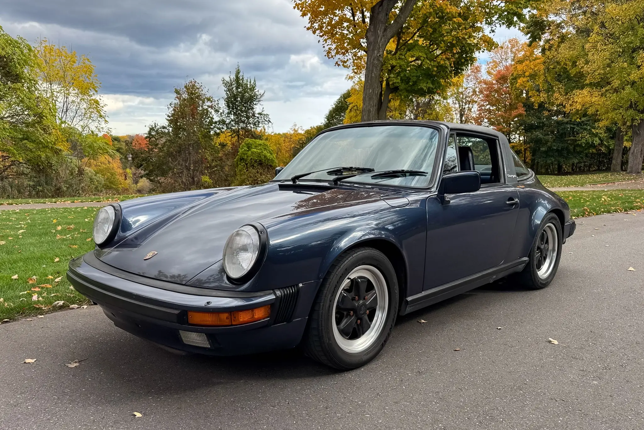 1985 Porsche 911 Carrera Targa | PCARMARKET