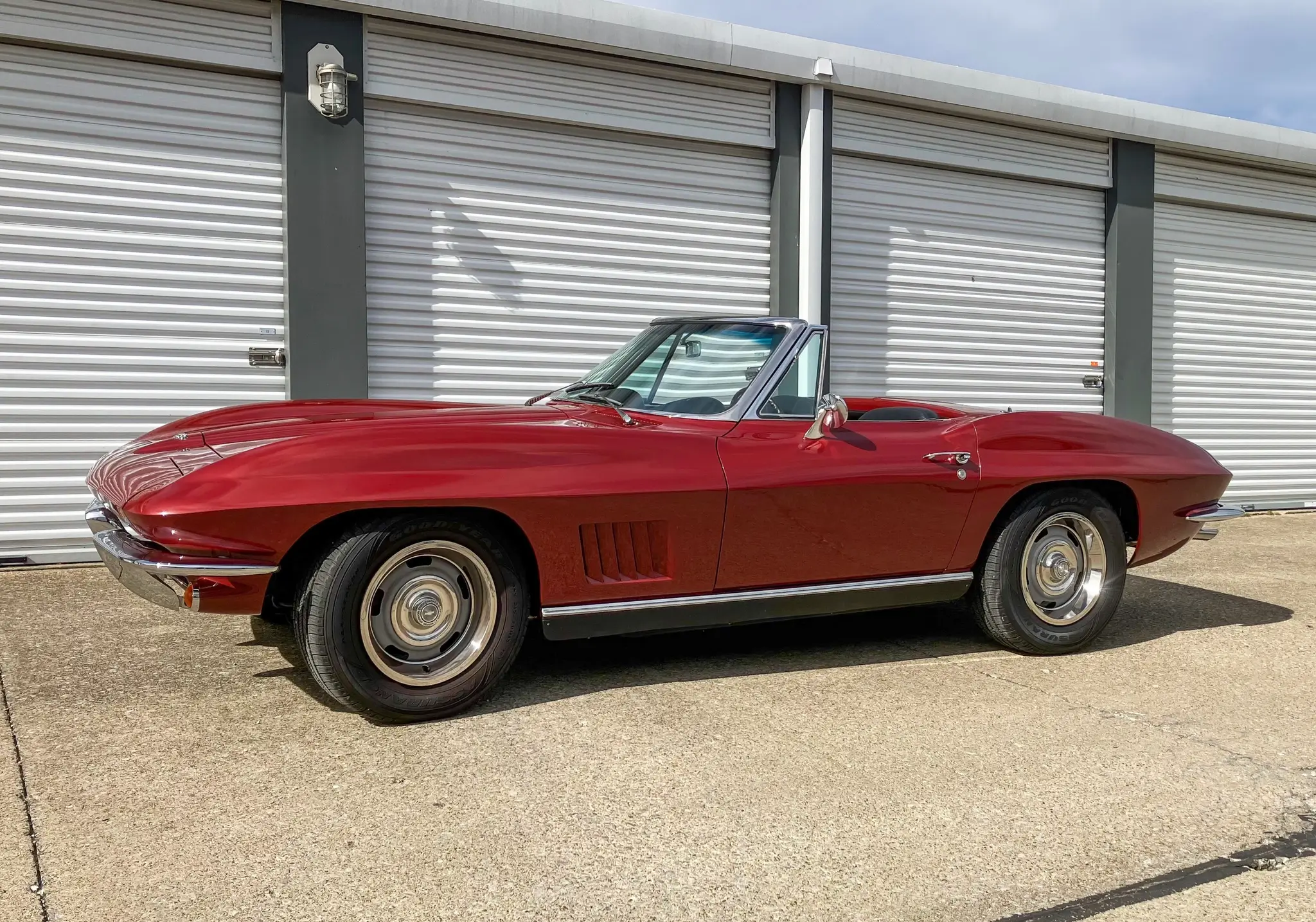 MarketPlace: 1967 Chevrolet Corvette Sting Ray Convertible 327/350