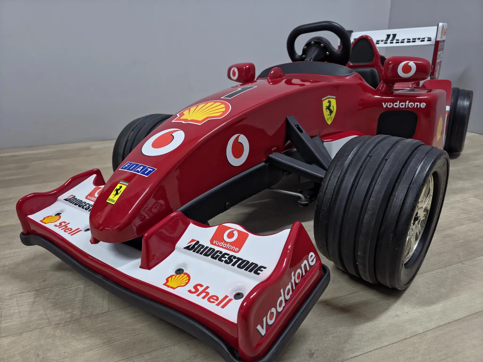 【MICHAEL SCHUMACHER COLLECTION】 GOKART No Reserve TT Toys Ferrari F1 2002 Michael Schumacher Replica Go