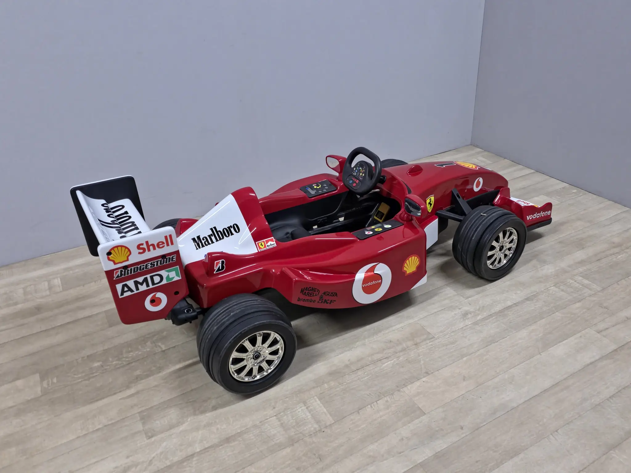 【MICHAEL SCHUMACHER COLLECTION】 GOKART No Reserve TT Toys Ferrari F1 2002 Michael Schumacher Replica Go