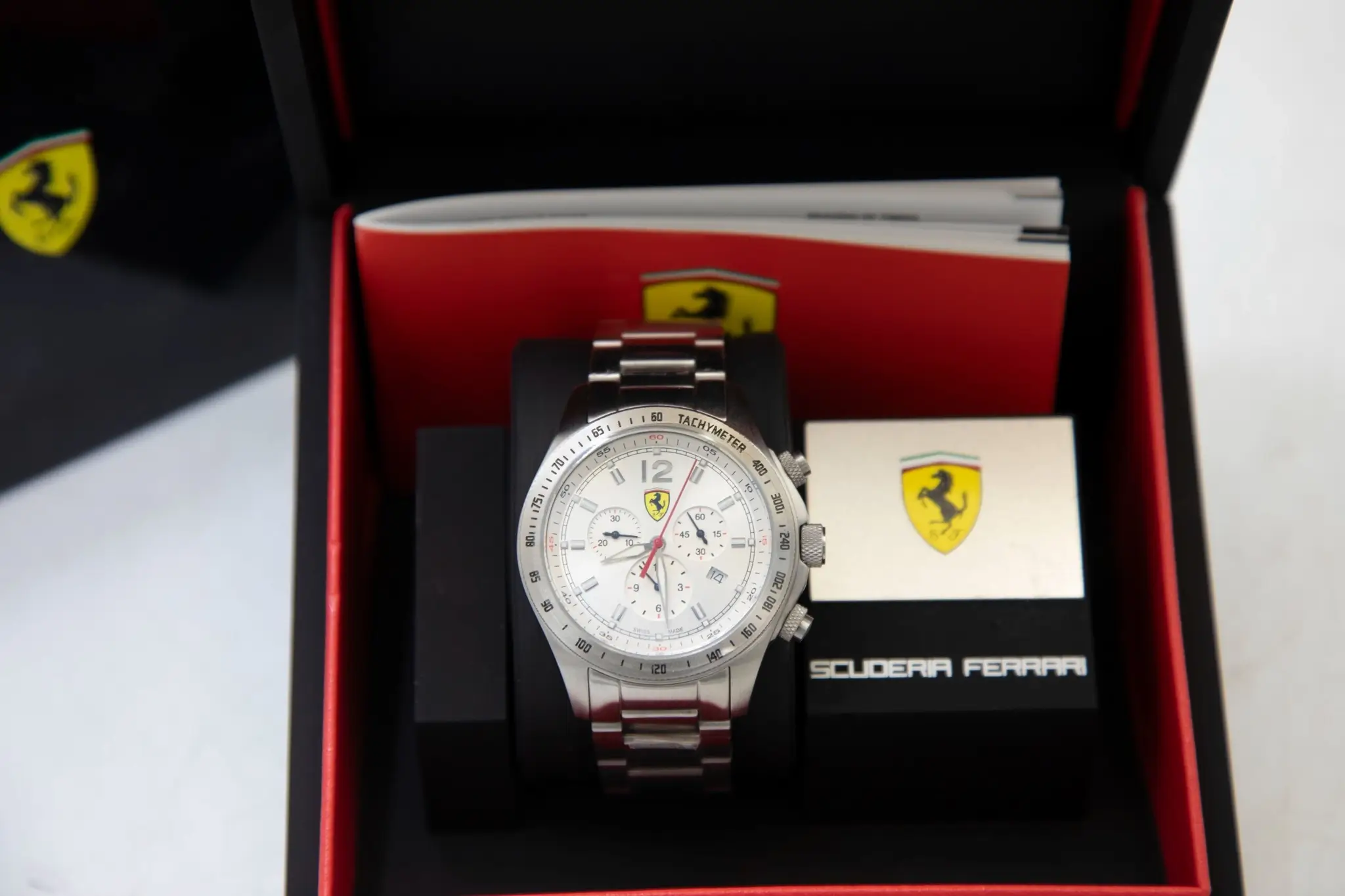 No Reserve Scuderia Ferrari Men's F1 Watch | PCARMARKET