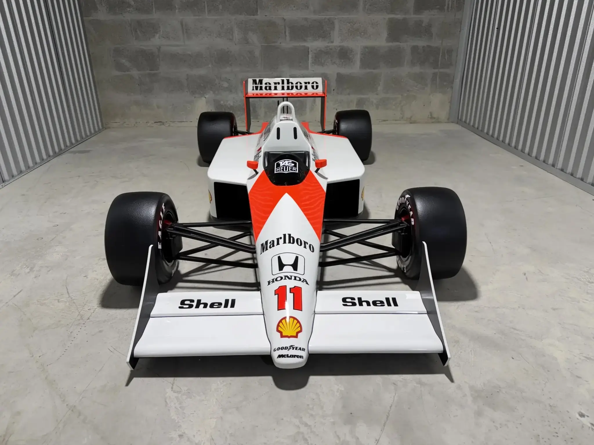 MarketPlace: 1988 McLaren MP4/4 1:2 Scale Alain Prost Model F1 Car