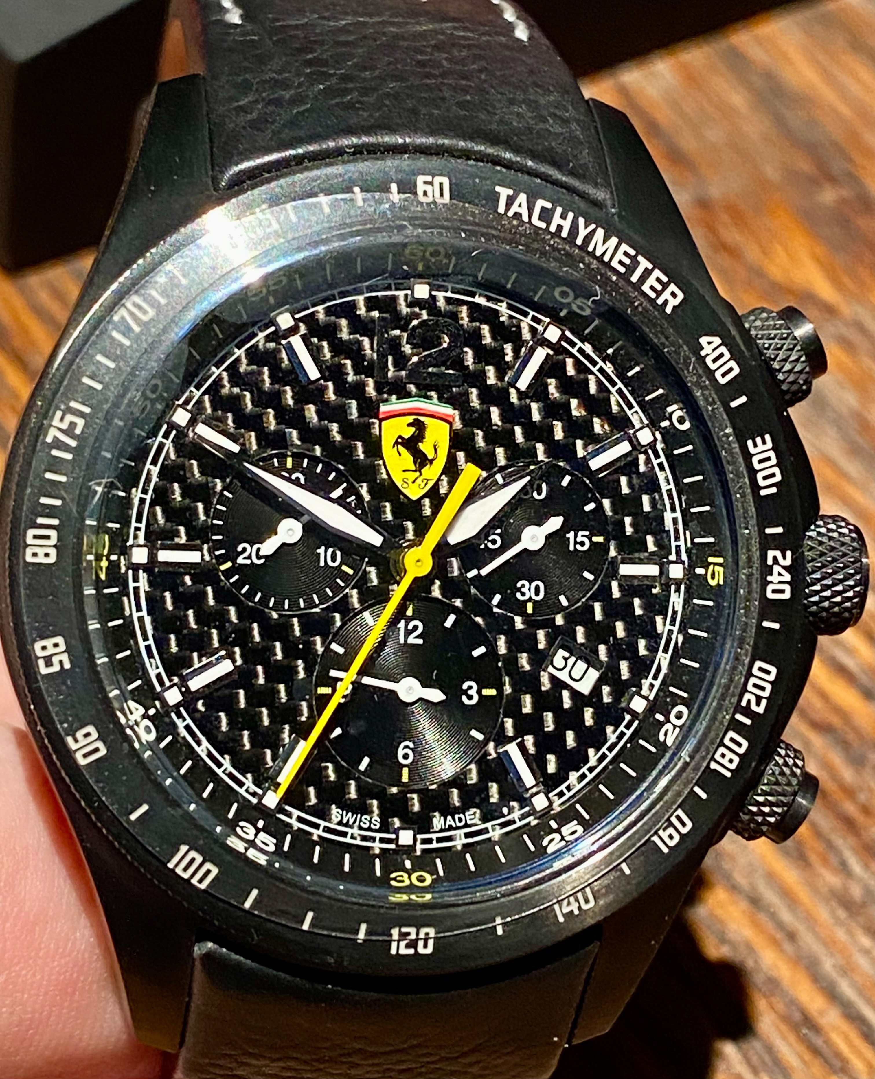 Ferrari F1 Club 時計 s-l400.jpg