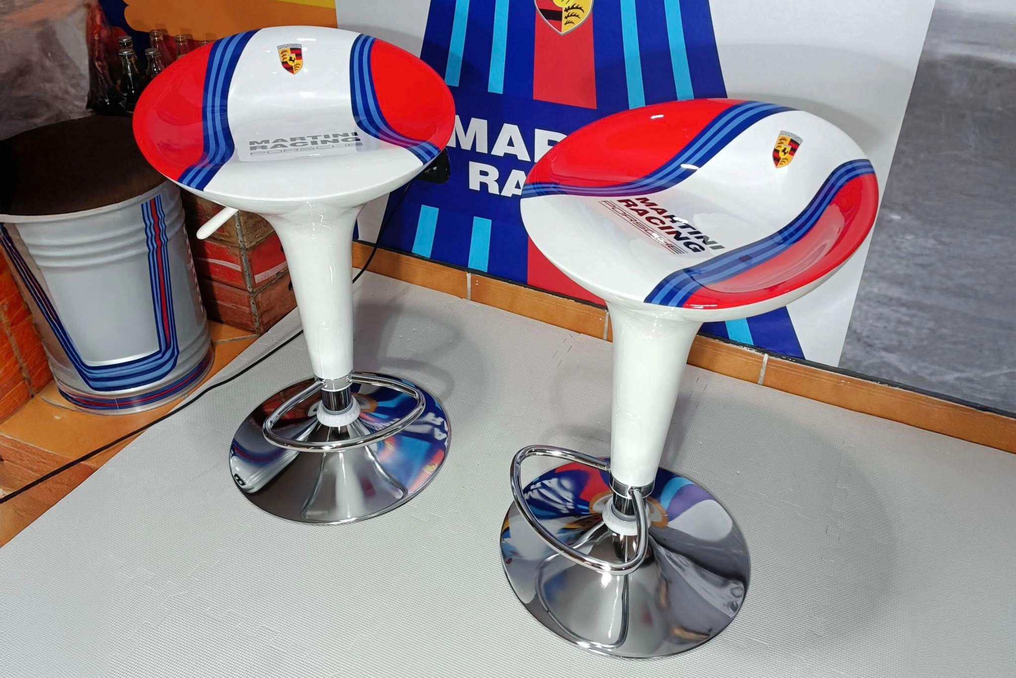 No Reserve Porsche Martini Racing Livery Stools | PCARMARKET