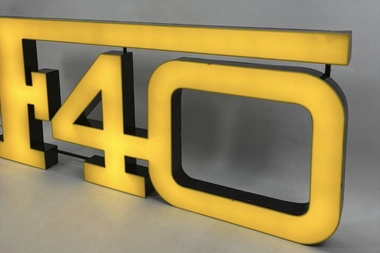 MarketPlace: Ferrari F40 Illuminated Sign | PCARMARKET