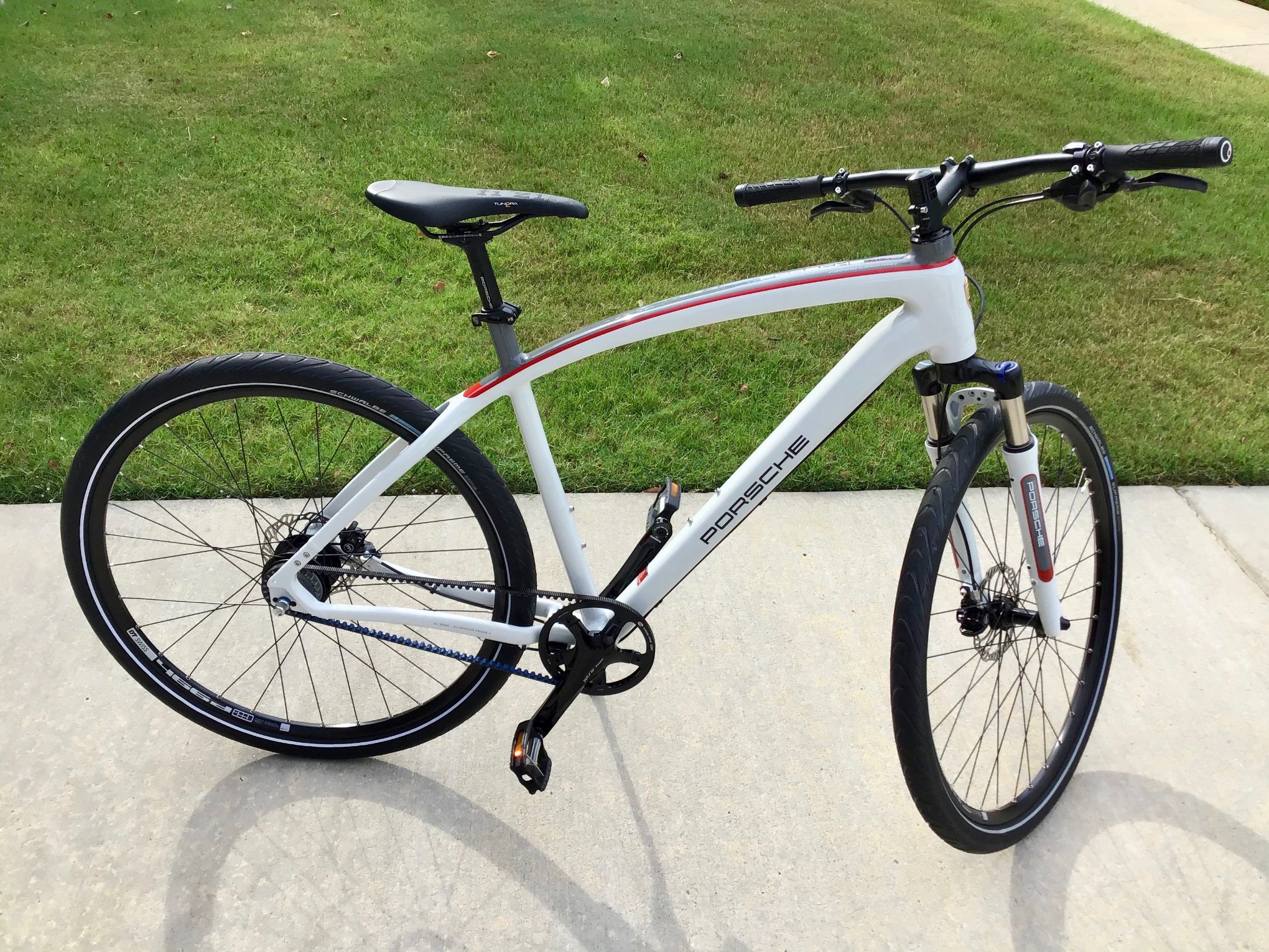 Porsche Drivers Selection Never-Used Porsche Bike | PCARMARKET