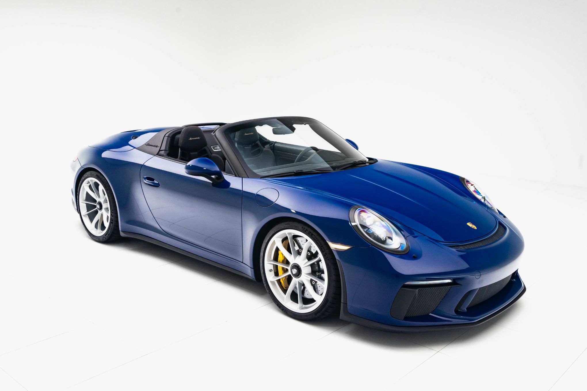 599476_8