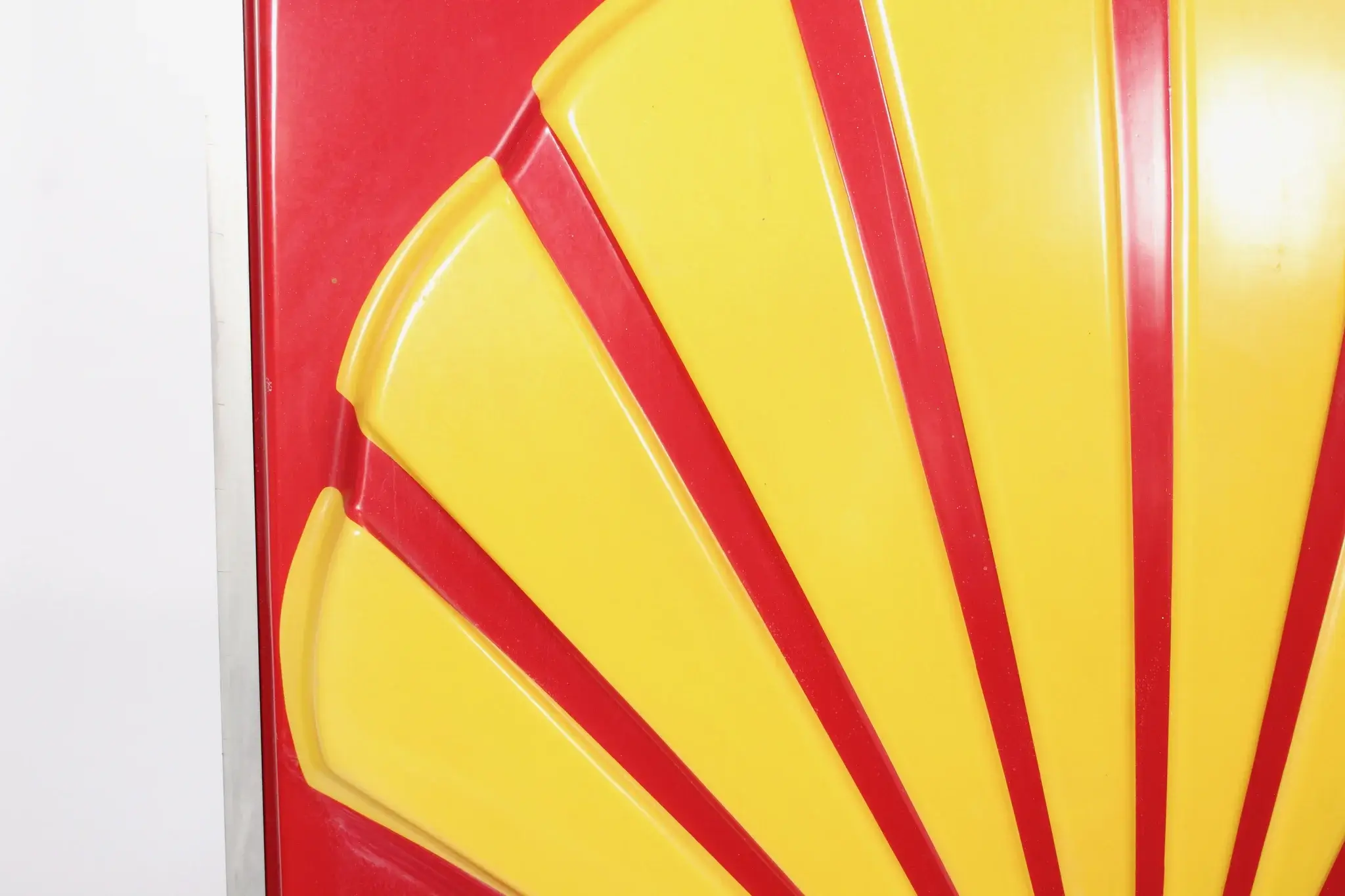 MP: Authentic Large Illuminated Shell Oil Sign | PCARMARKET