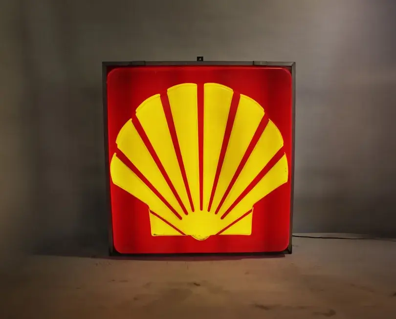 shellsigncover2-tiny-810x0.webp