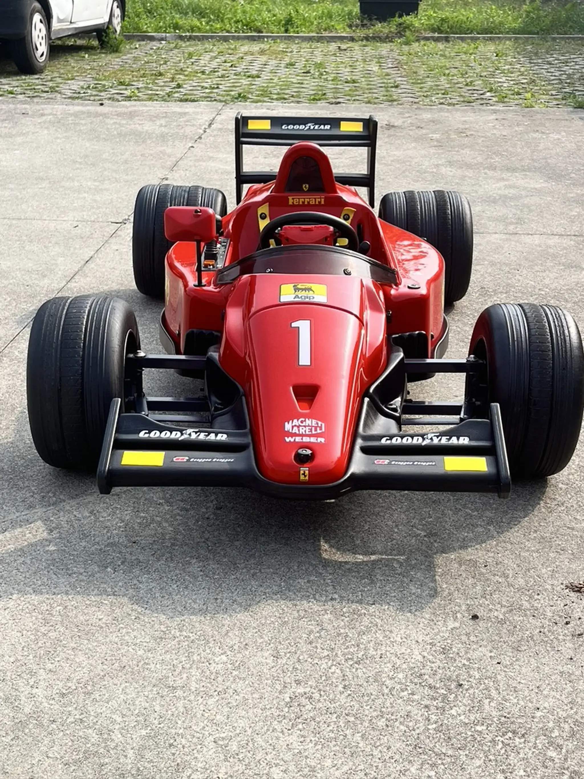 No Reserve Toys Toys F1 Electric Go-Kart | PCARMARKET