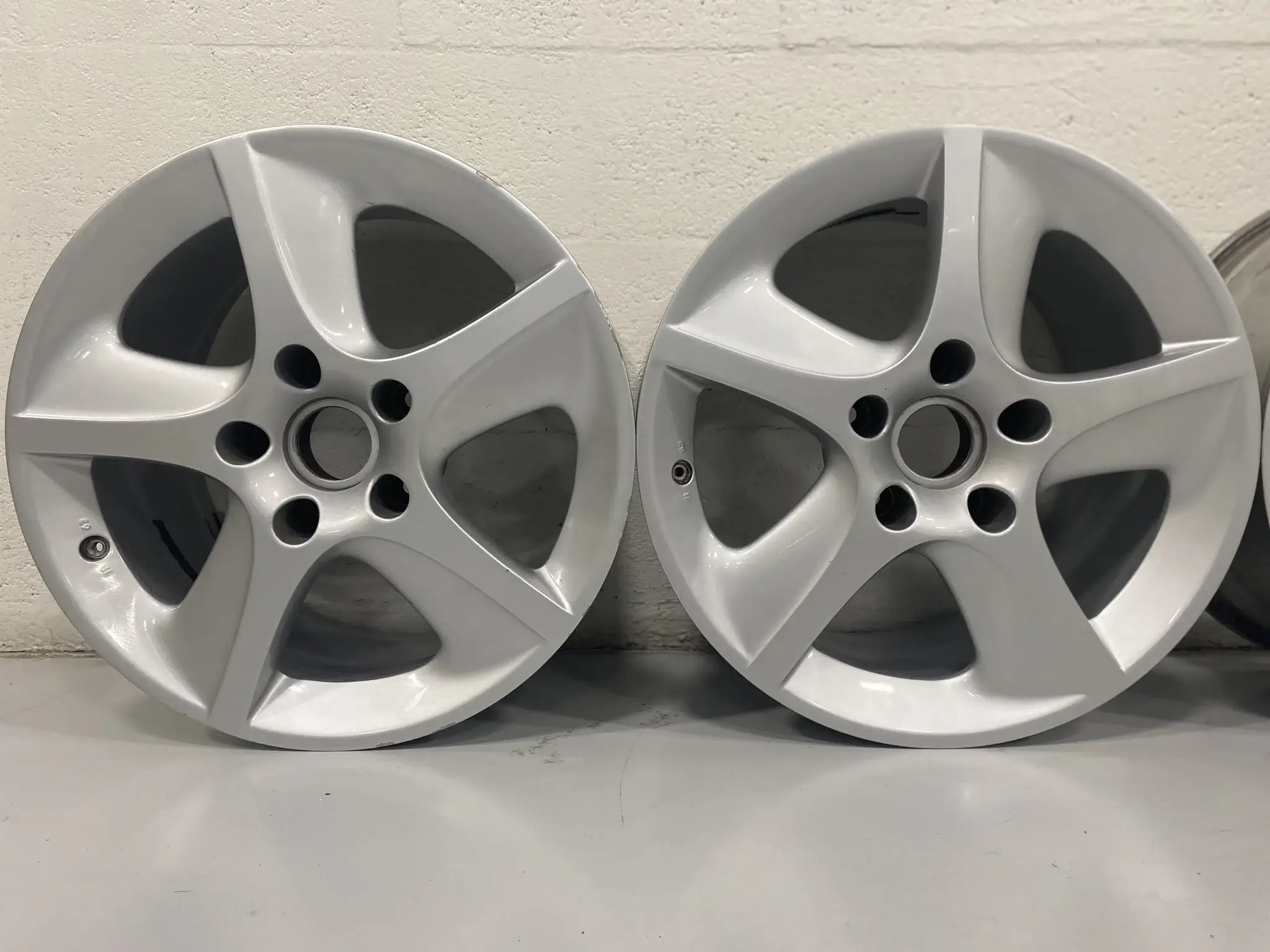 m*K様 Porsche 18インチ ホイール 5スポーク シルバー MP: Genuine Porsche 18