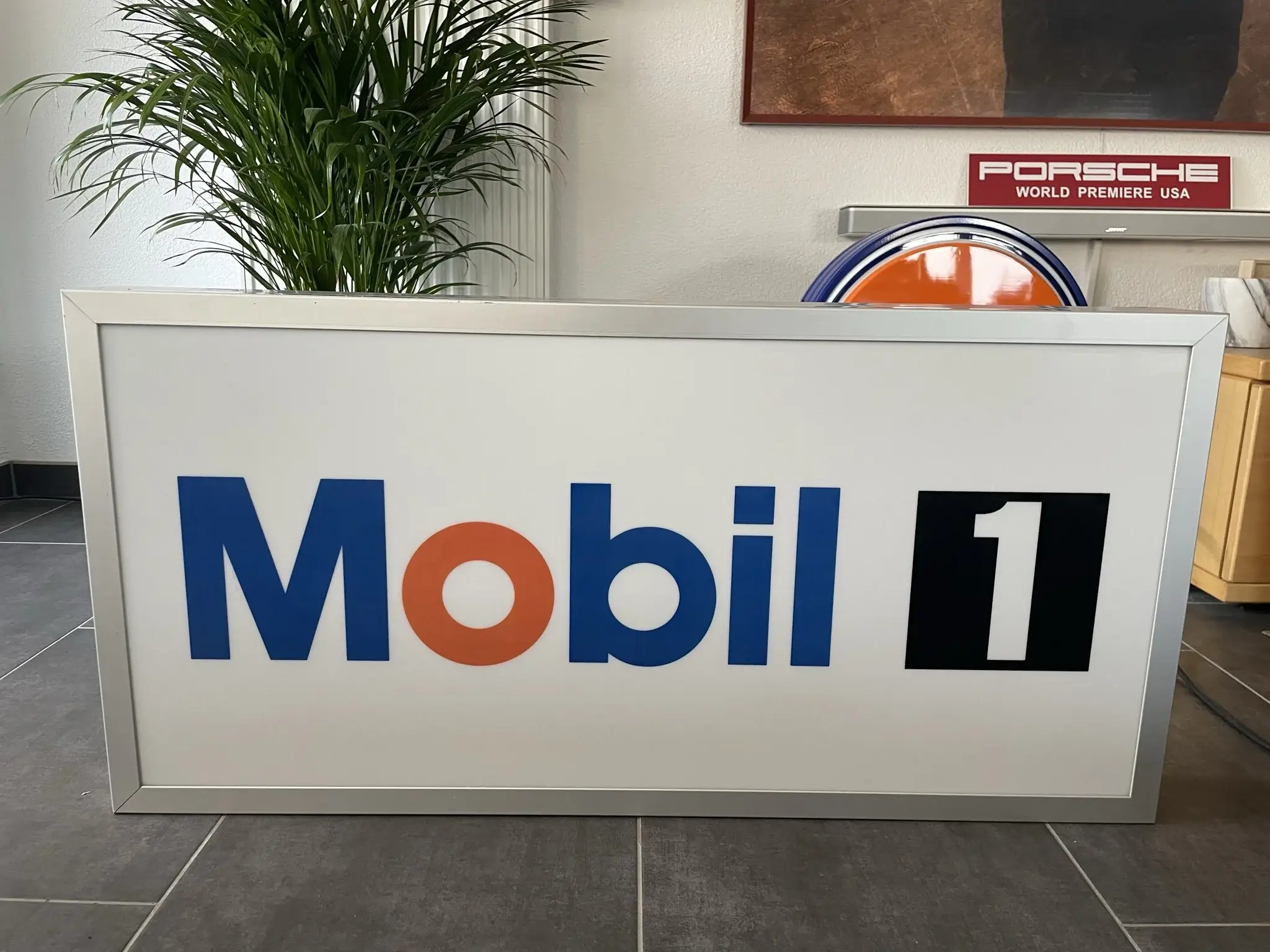 ライト・照明 Mobil 1 電飾看板 ライトサイン