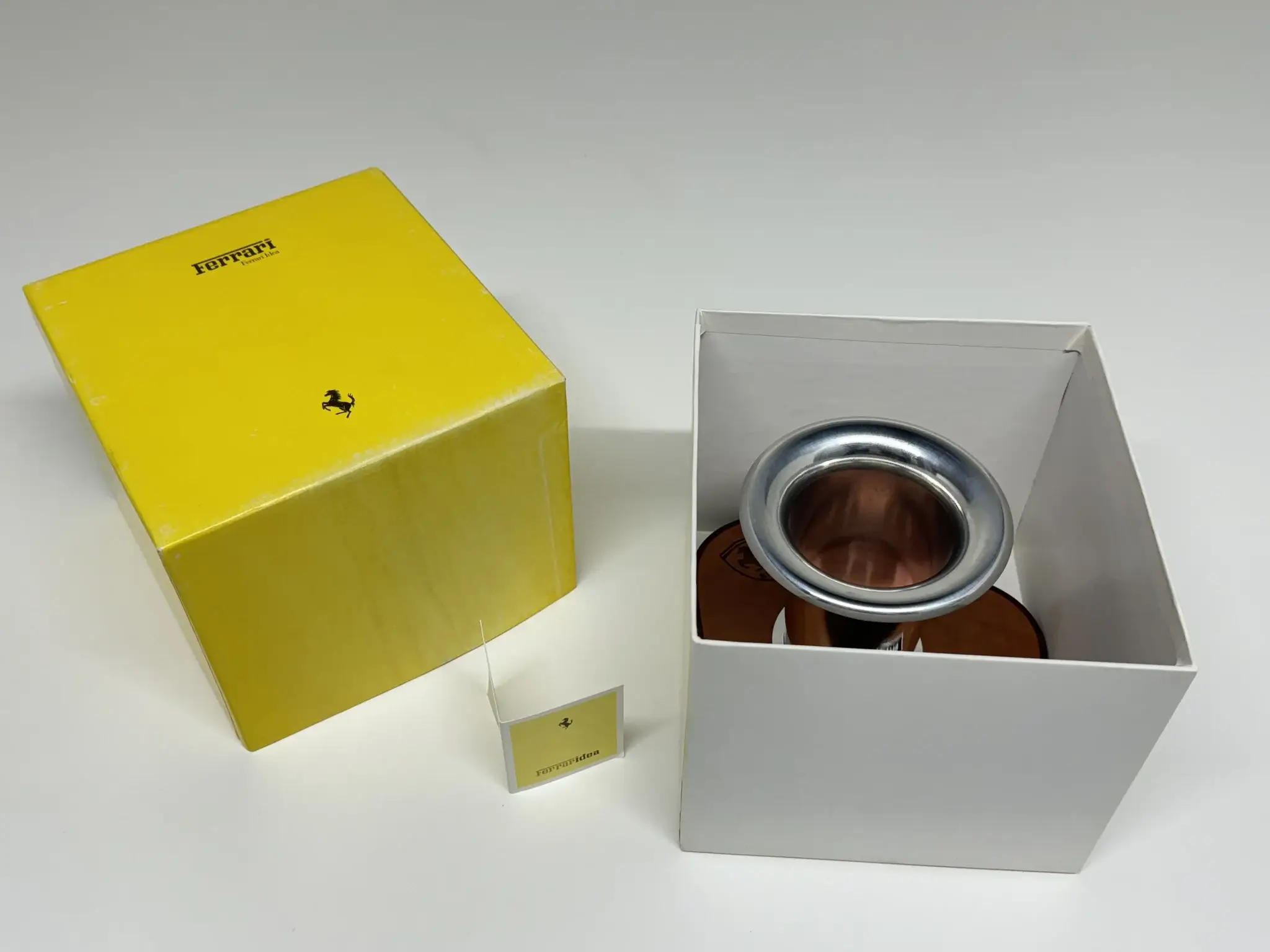 MP: Collection of Ferrari Decorative Accessories | PCARMARKET