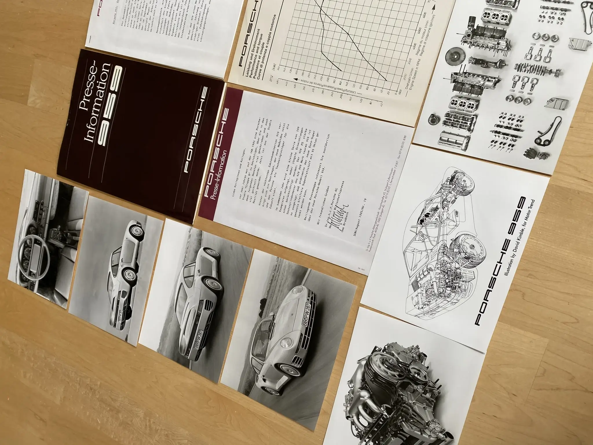 No Reserve Original Porsche 959 Press Kit | PCARMARKET