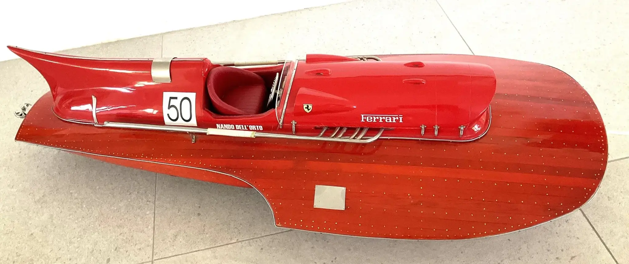 No Reserve Ferrari Arno XI Racing Boat Model | PCARMARKET