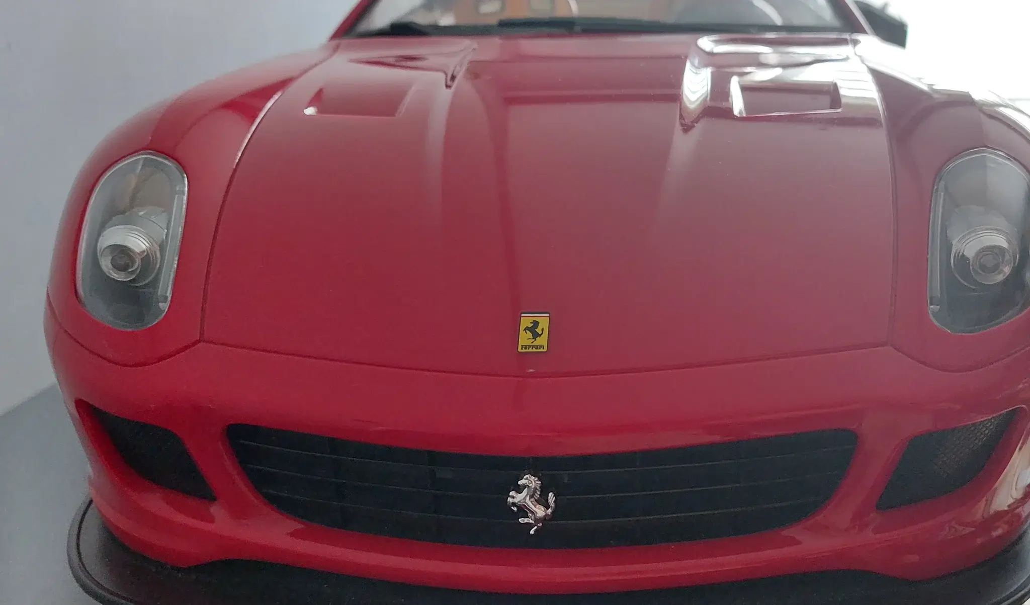 No Reserve Remote Control 2011 Ferrari 599 GTB Fiorano No.8307