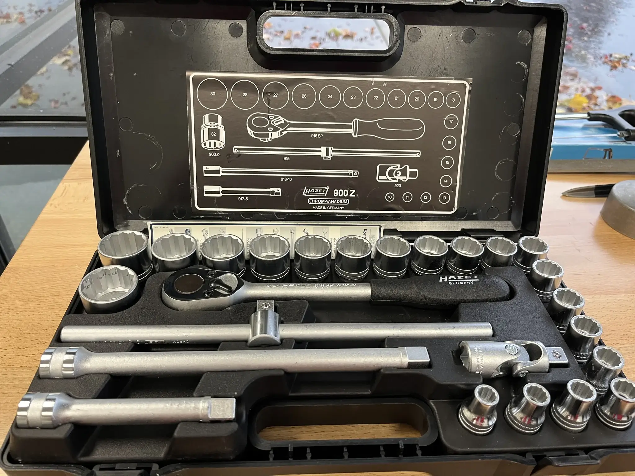 MP: Limited-Edition Hazet/Porsche Motorsports Tool Trolley & Tool
