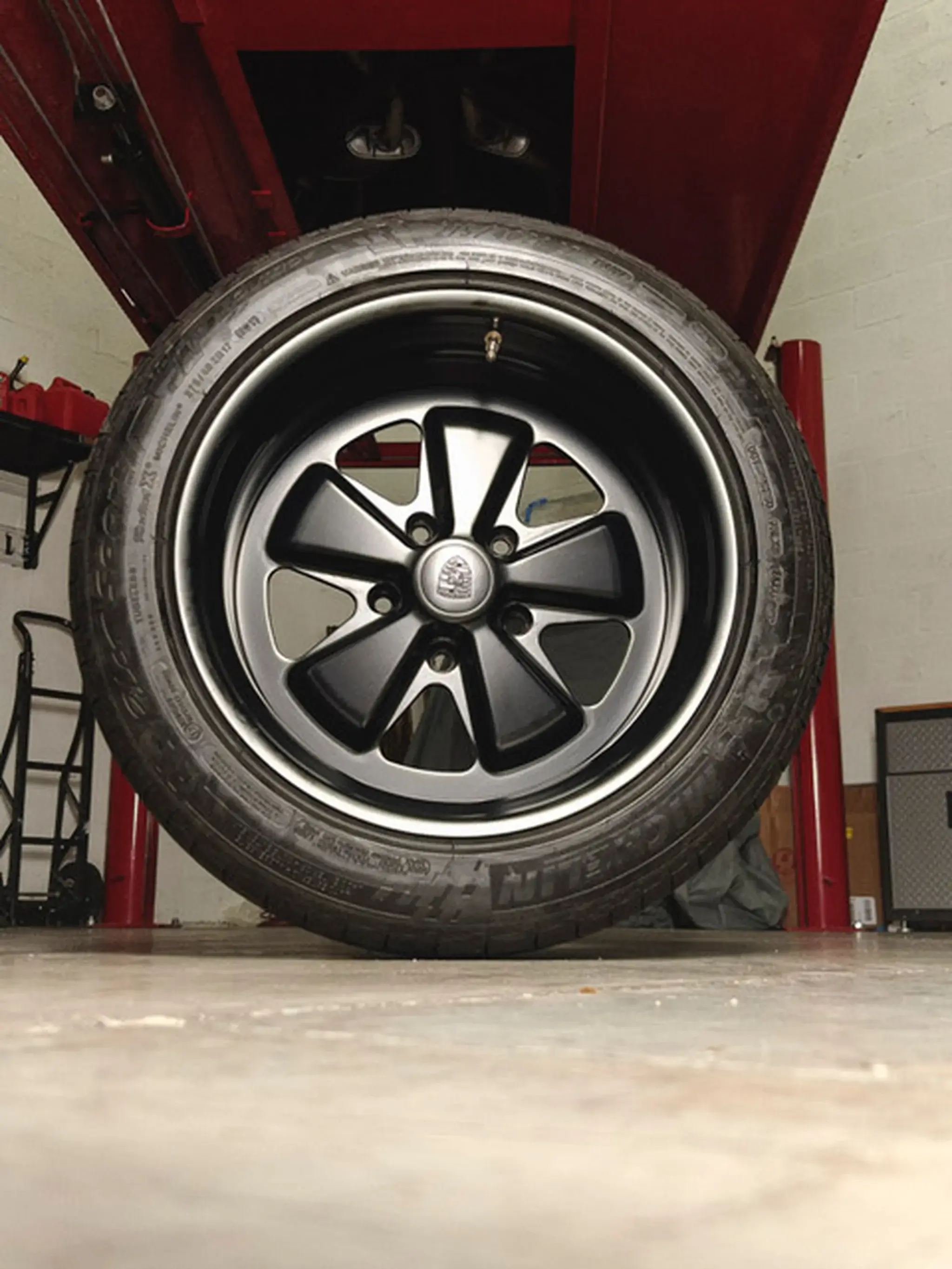  メッシ FW7311 215 MP: 17×9″ and 17×11″ Zuffenhaus by Fikse Wheels | PCARMARKET