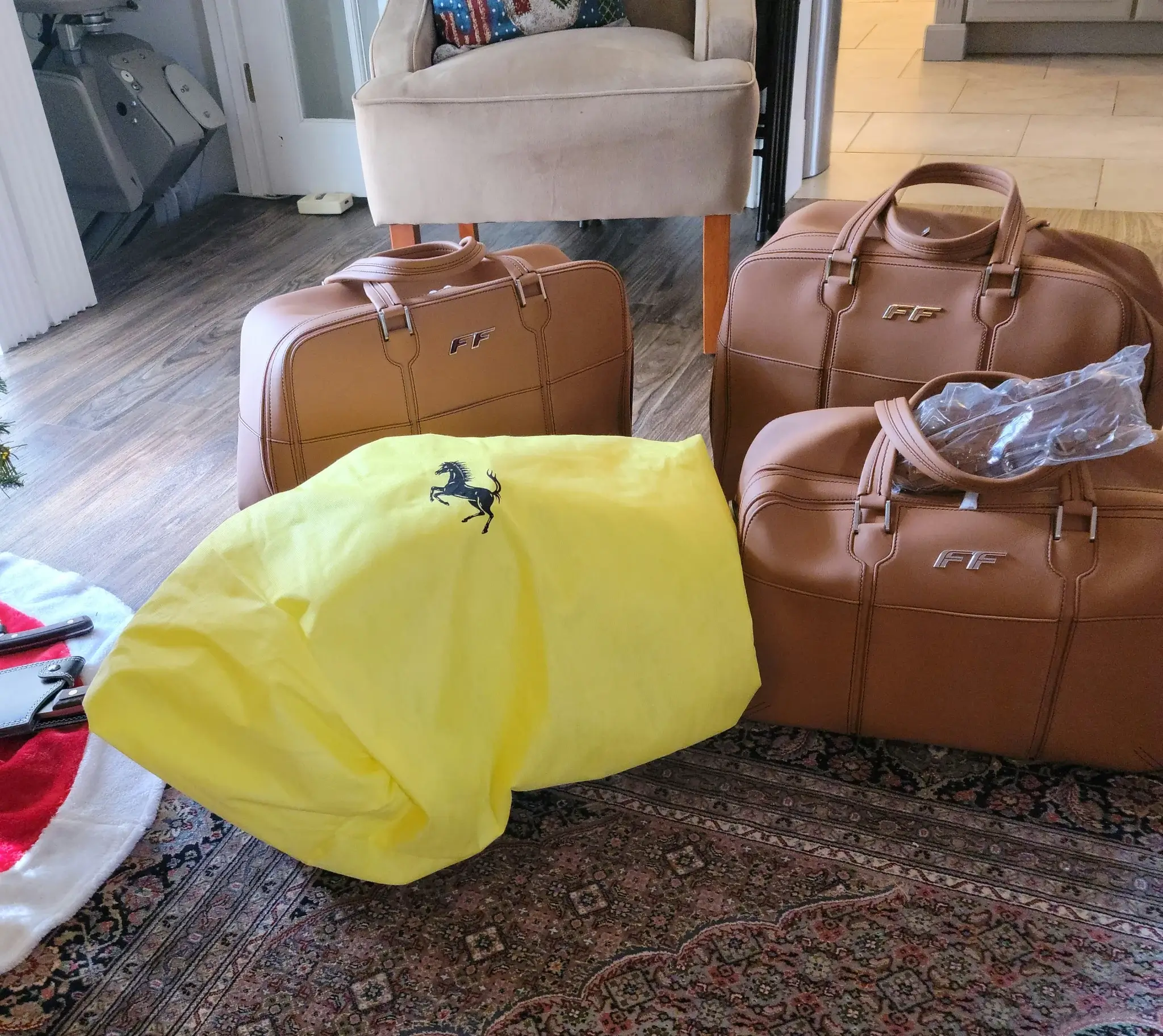 MP: Brand New Four-Piece Ferrari FF Schedoni Luggage Set | PCARMARKET