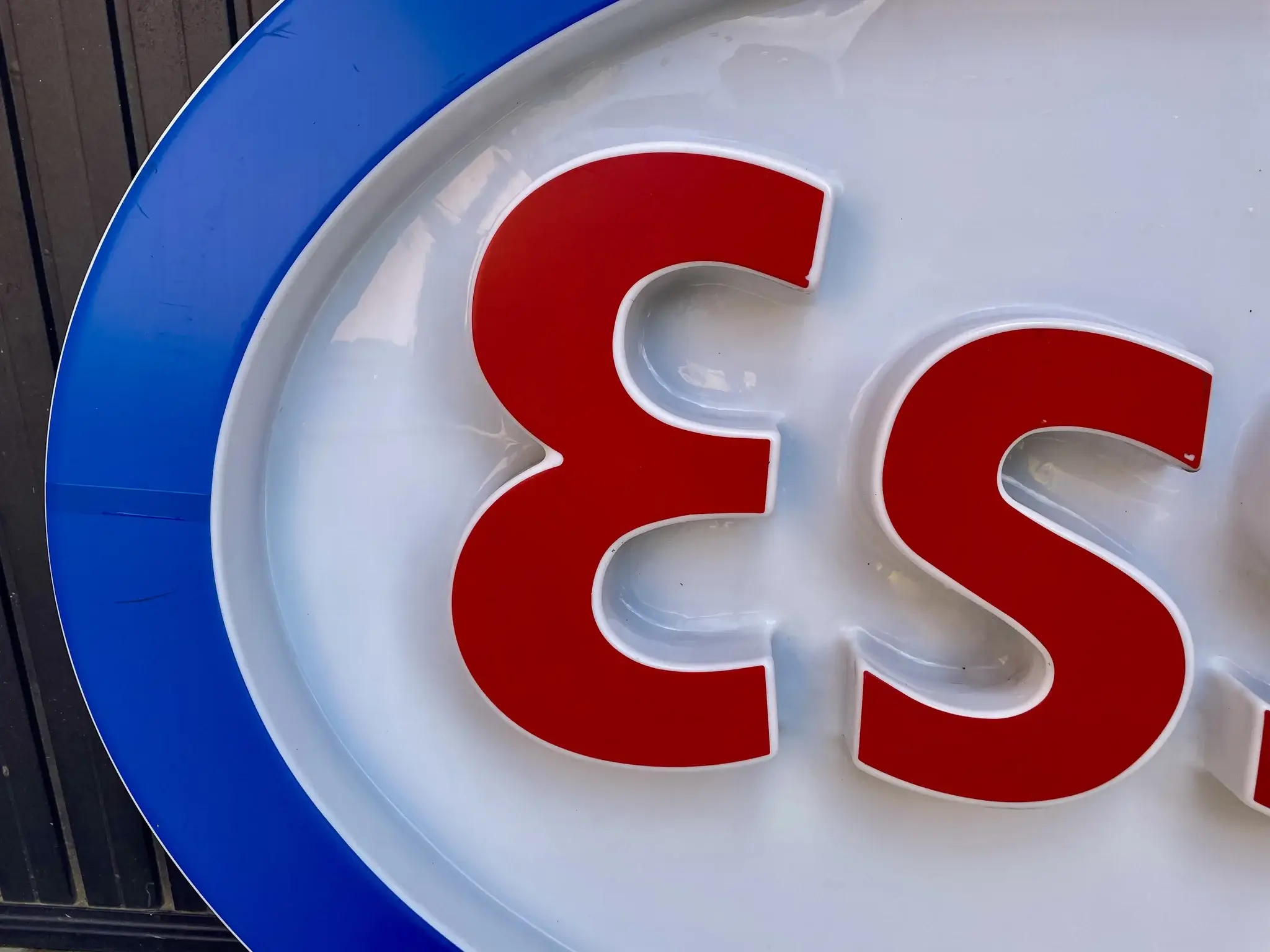 MP: Illuminated Esso Sign | PCARMARKET