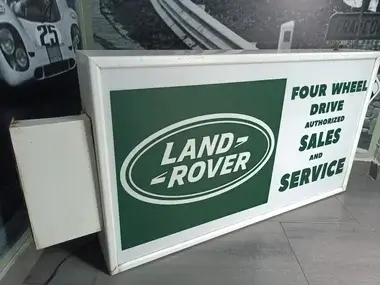 No Reserve Illuminated Land Rover Sign | PCARMARKET