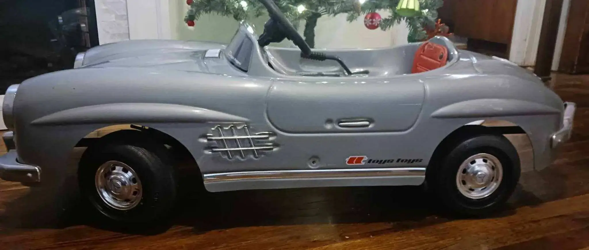 MP: Mercedes-Benz 300SL Pedal Car by ToysToys | PCARMARKET