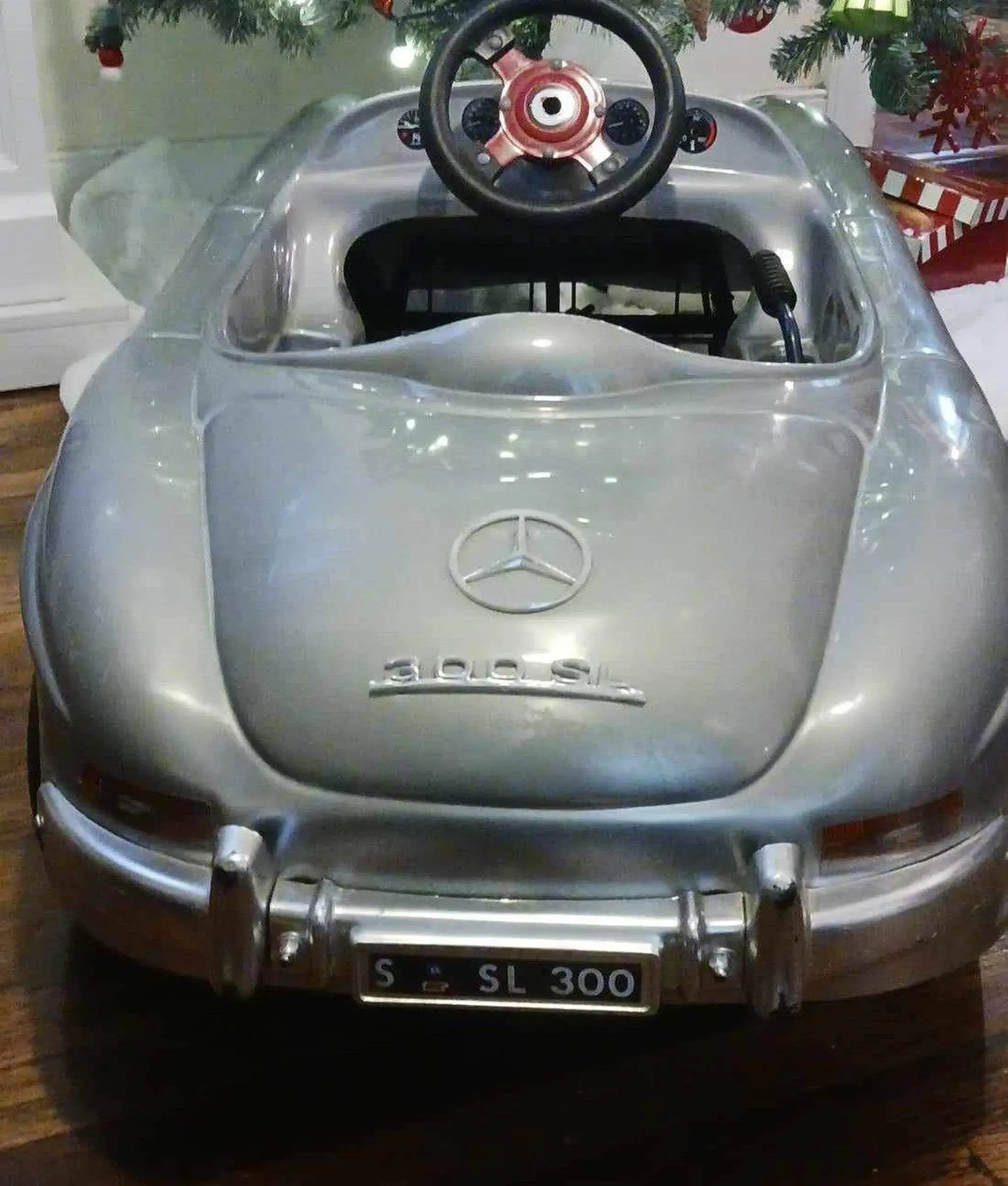 MP: Mercedes-Benz 300SL Pedal Car by ToysToys | PCARMARKET