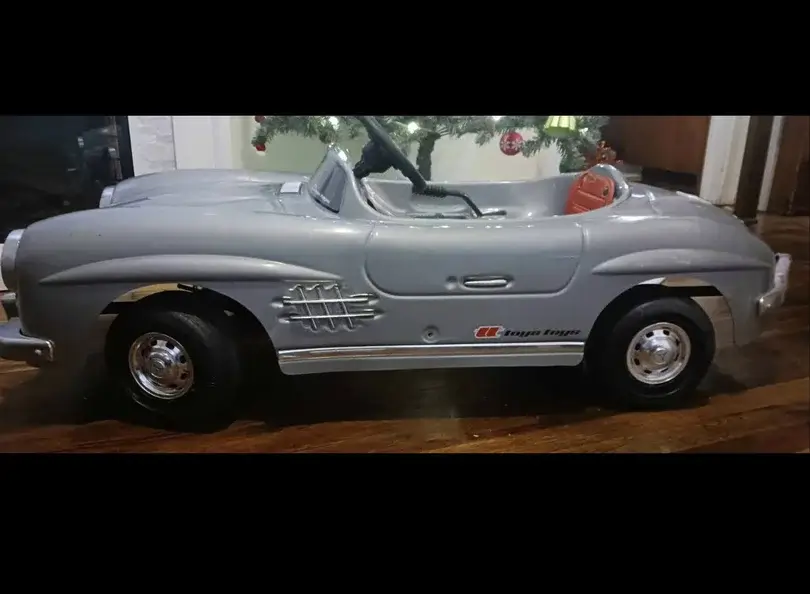 MP: Mercedes-Benz 300SL Pedal Car by ToysToys | PCARMARKET