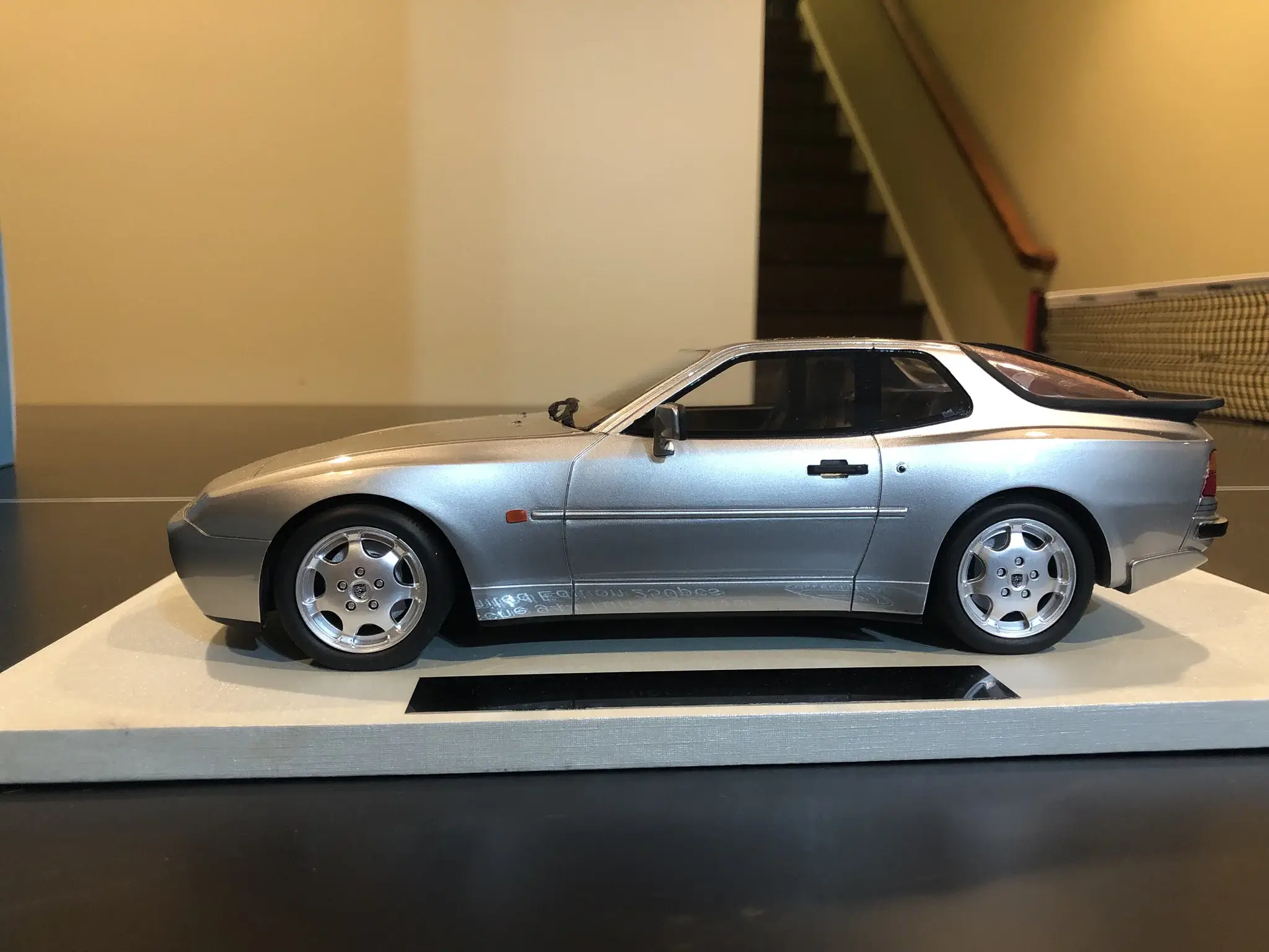 MP: Collection of 5 NOS 1/18 Scale 944 Turbo S Models | PCARMARKET